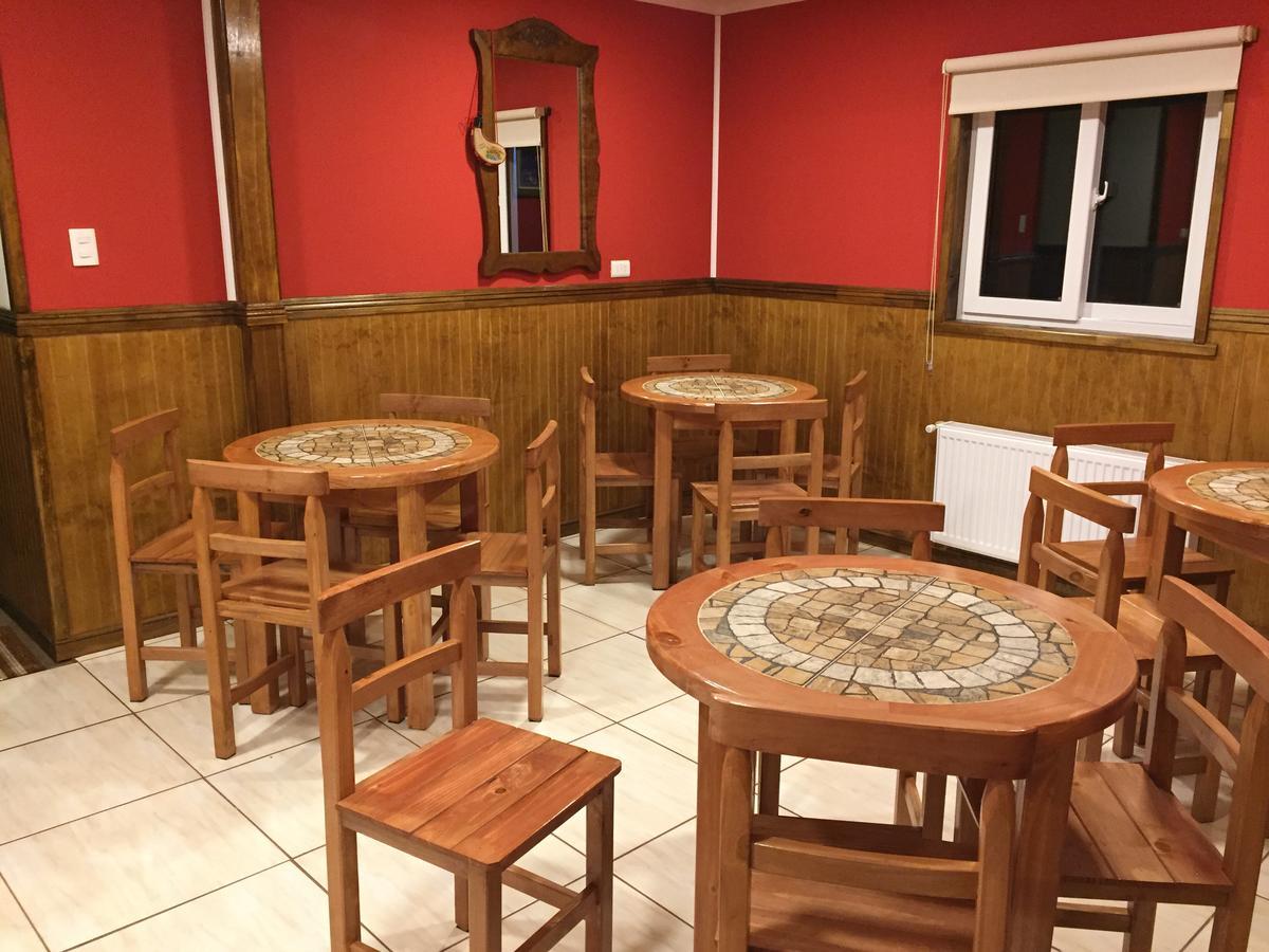 Hostal America En Пуерто Наталес Екстериор снимка