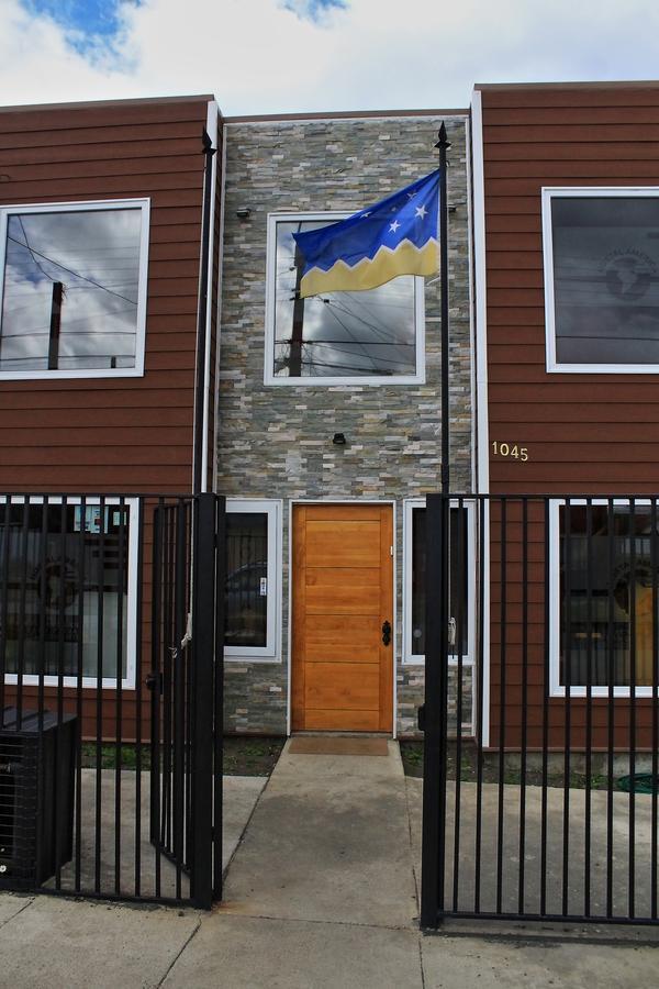 Hostal America En Пуерто Наталес Екстериор снимка
